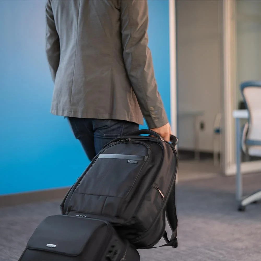MOCHILA CONTOUR 2.0 PARA NOTEBOOK HASTA 17 vista 3